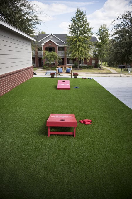 Outdoor-Living-Space-03.JPG