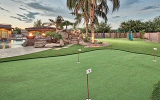 Fore! Tips to Improve your Golf Game at Home with a Synthetic Turf Lawn